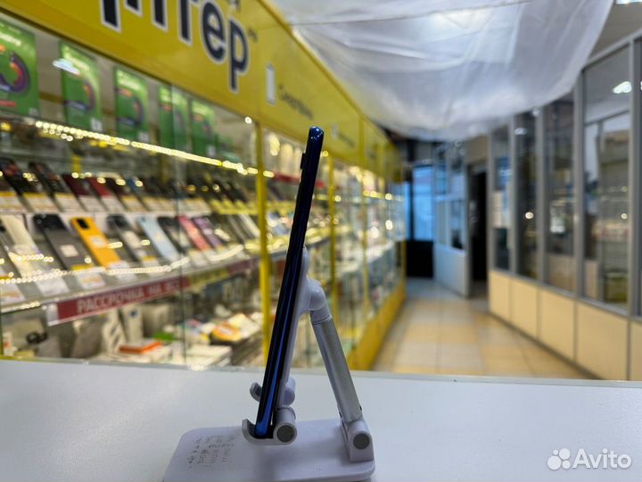 Xiaomi Mi 8 Lite, 4/64 ГБ