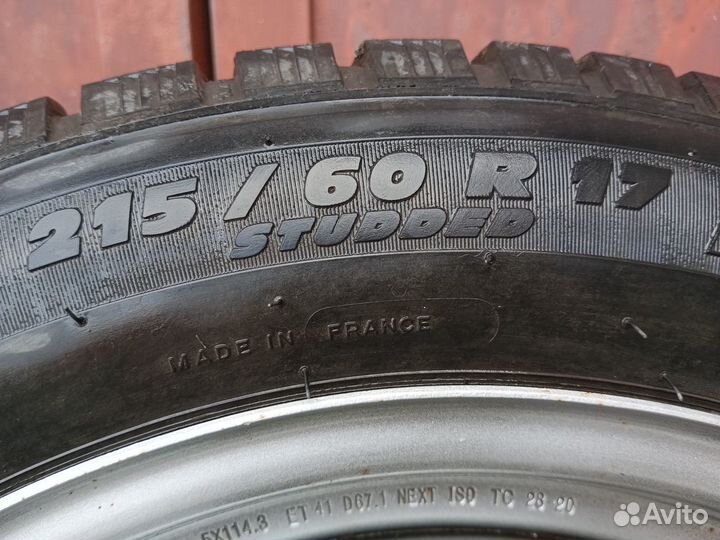 Michelin Latitude X-Ice 215/60 R17