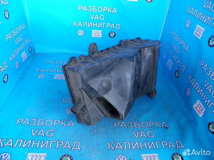 Корпус возд. фильтра Skoda Octavia 1.8T 2001