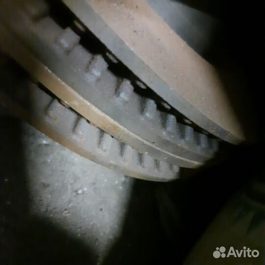 Тормозные диски toyota land cruiser 200