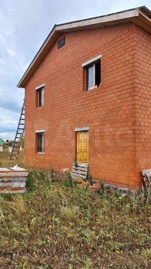 Дом 140 м² на участке 8 сот.