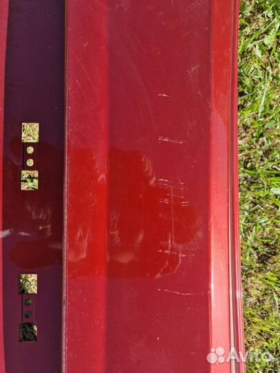 Задний бампер hyundai solaris хэтчбек красный