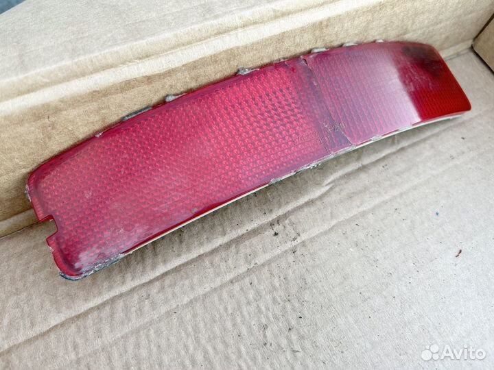 Катафот левый в задний бампер Volvo XC90 (02-06)