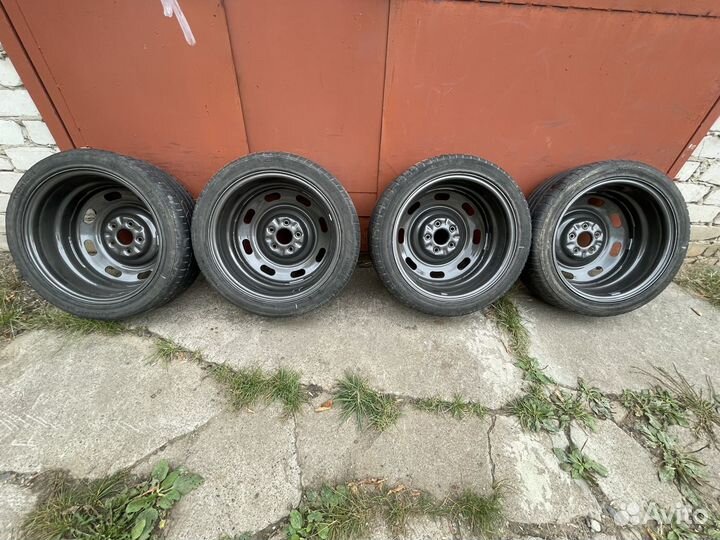 Комплект 5*114.3 R-17 Nokian