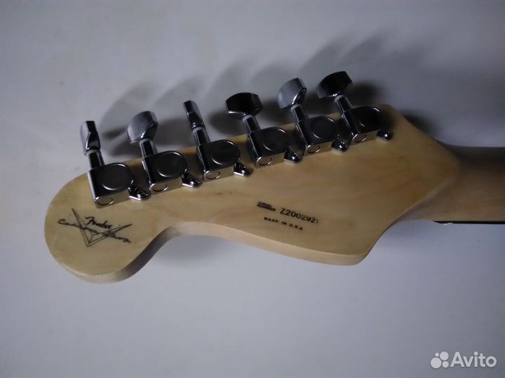 Электрогитара стратокастер Fender(реплика)