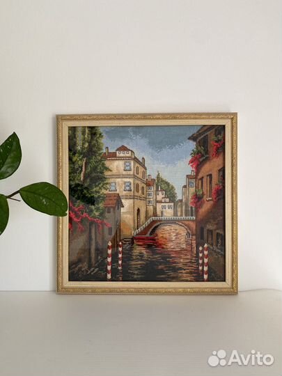 Картина вышитая крестом ручная работа