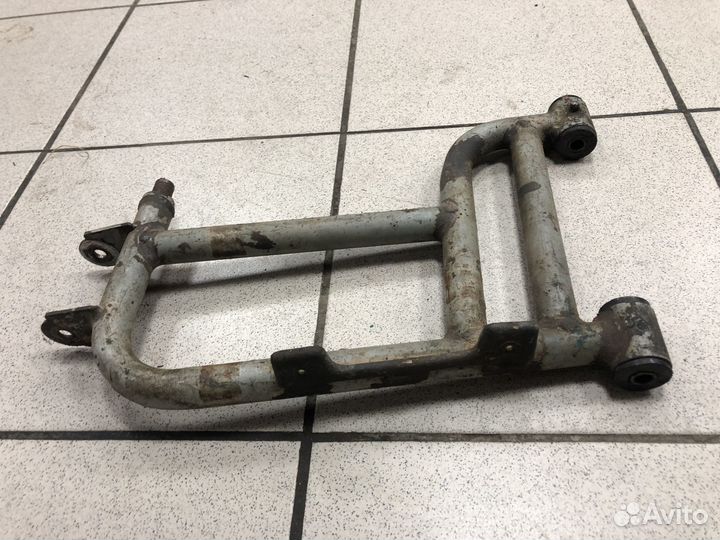 Рычаг задний нижний Arctic cat thundercat 1000