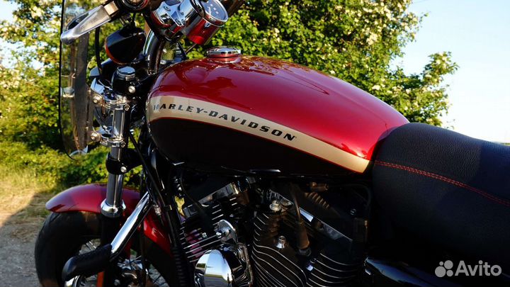 Harley Davidson sportster XL 1200 C (custom)