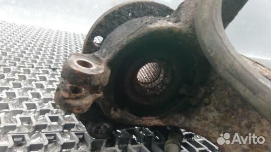 Ступица передняя левая peugeot 207 (LSV03K901)