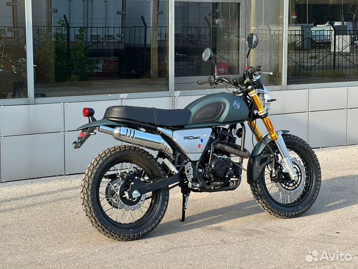 Мотоцикл Racer Triumph