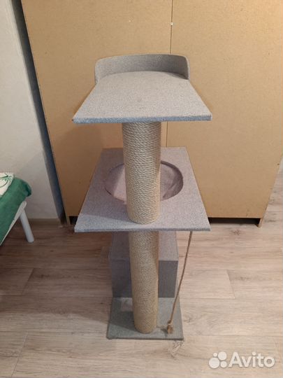 Домик для кошки с когтеточкой бу