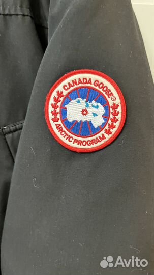 Зимняя куртка canada goose