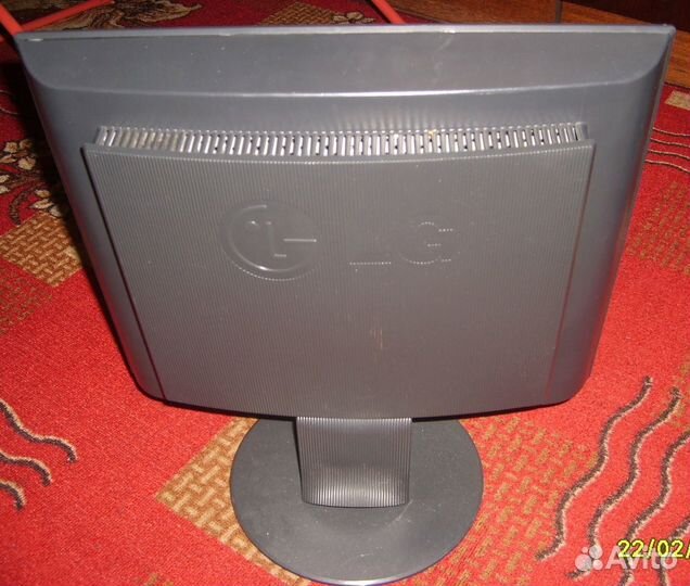 Монитор Lg Flatron L1730s