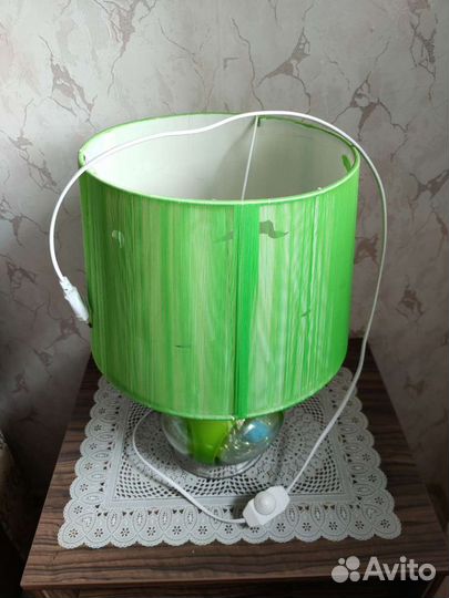 Лампа настольная зеленая