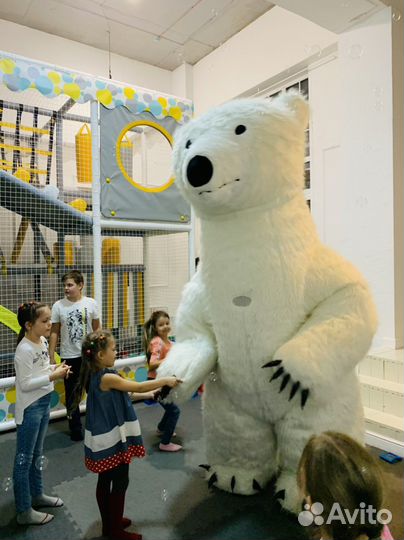 Белый мишка поздравление