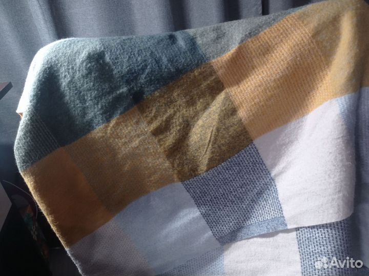 Шарфы платки палантины