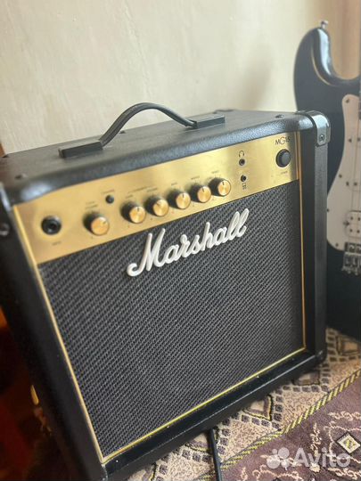 Электрогитара комплект Fender Squier Bullet Strat