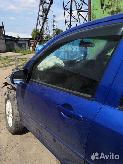 Запчасти на mazda demio