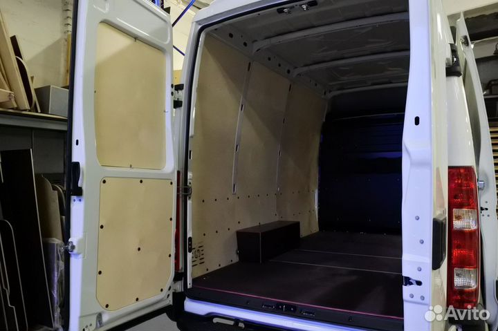 Обшивка кузова фургона iveco daily комплект