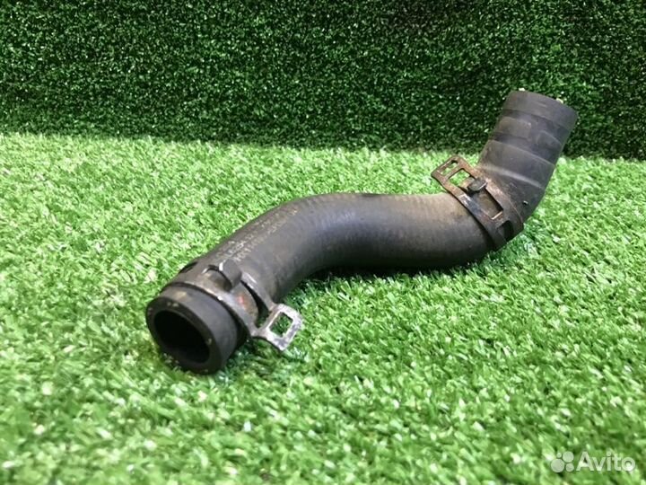 Патрубок Mercedes Glk