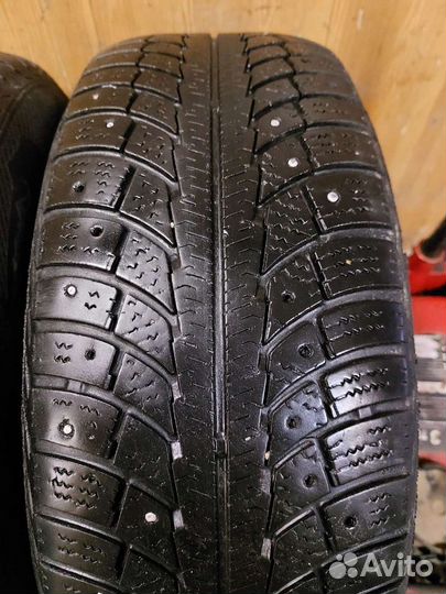 Gislaved Nord Frost 5 215/65 R16 102T