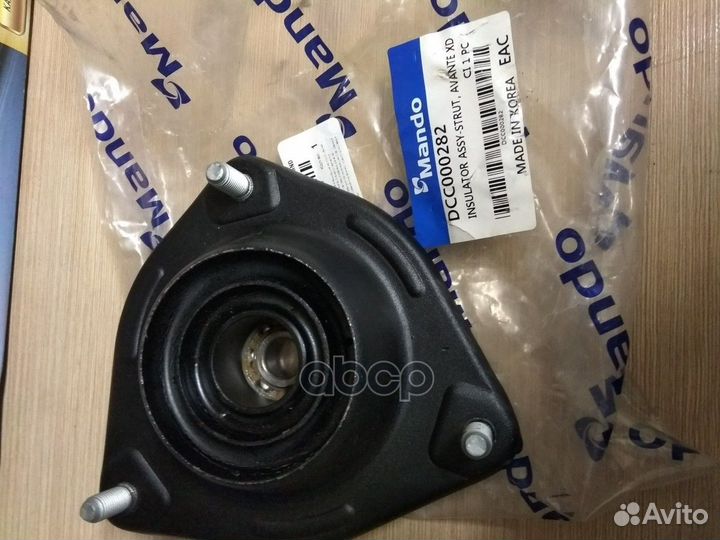 Опора переднего амортизатора DCC000282 Mando