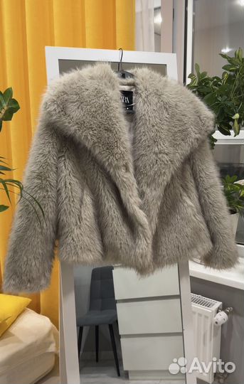Шуба женская зимняя