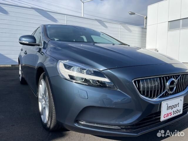 Volvo V40 1.5 AT, 2019, 32 000 км