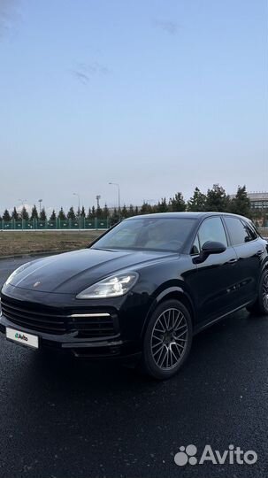 Porsche Cayenne 3.0 AT, 2019, 60 000 км