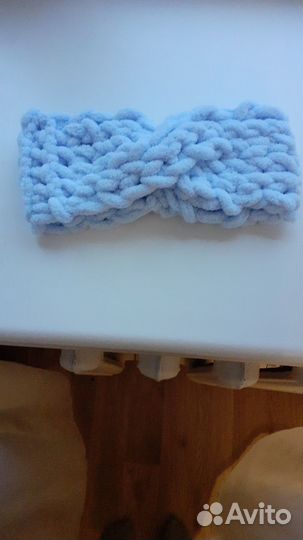 Повязка на голову из alize puffy