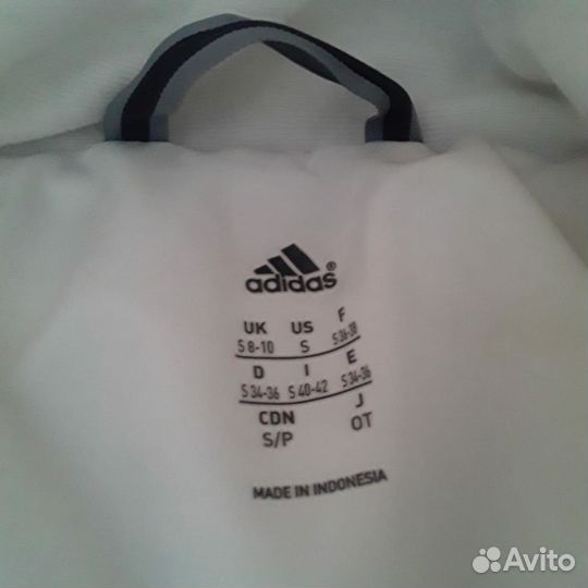 Куртка adidas женская