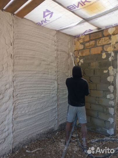 Машинная штукатурка стен стяжка пола и лестницы