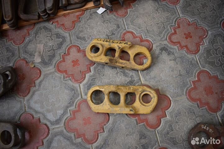 Звено гусеничной цепи CAT 6Y-2589