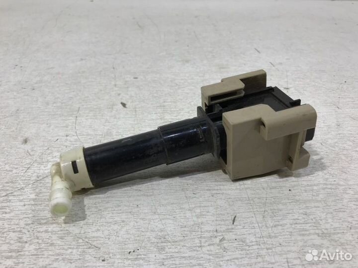 Форсунка омывателя фары передняя правая Mazda Cx-7