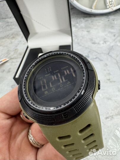 Часы электронные