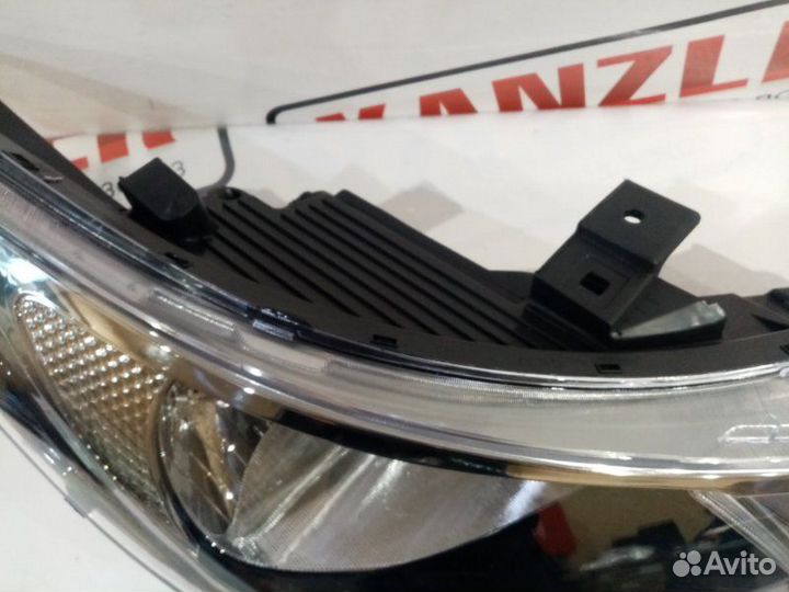 Блок фара левая или правая Hyundai Solaris 2 2020