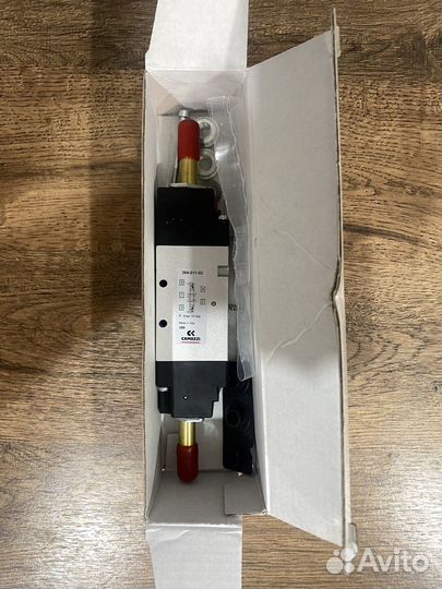 Распределитель camozzi 364-011-02