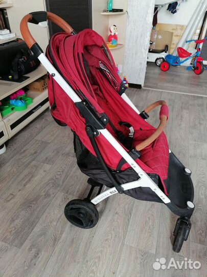 Прогулочная коляска yoya plus max