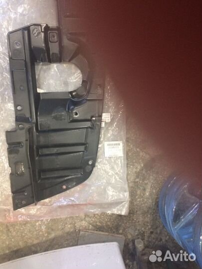 Mitsubishi lancer Пыльник переднего бампера