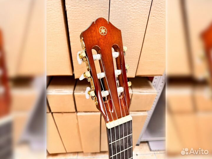 Классическая гитара Yamaha c40