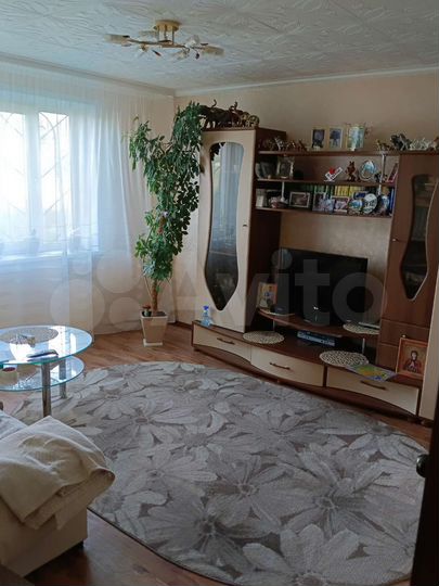 3-к. квартира, 63 м², 1/9 эт.