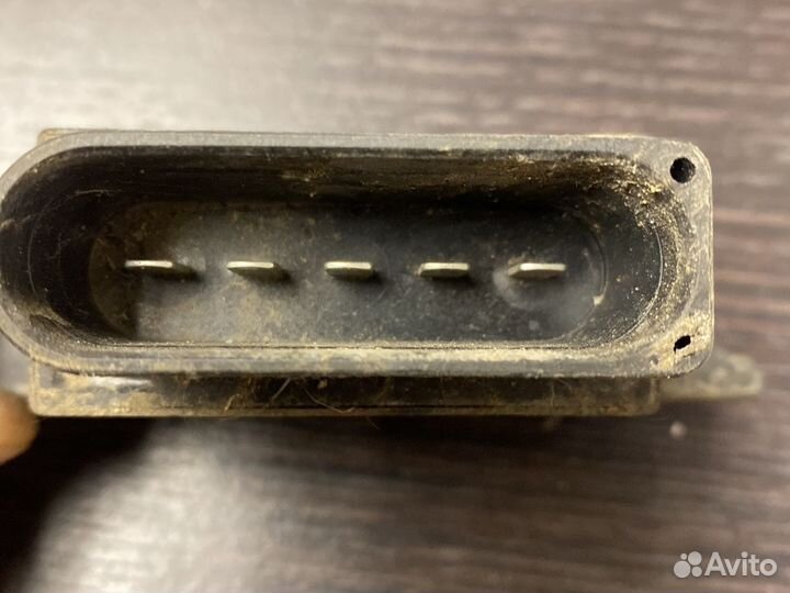 Блок электронный Управления топливным насосом audi