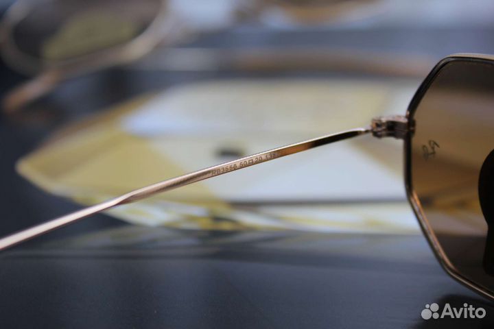 Очки ray ban hexagonal золотая оправа