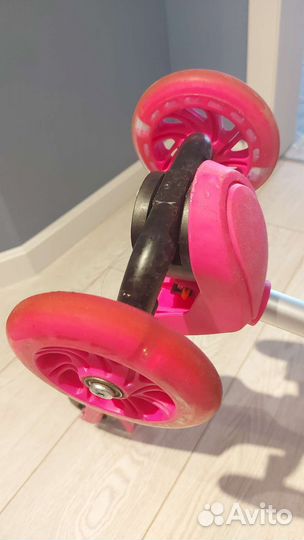 Самокат детский трехколесный