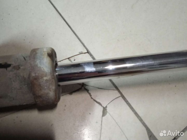 Амортизатор правый передний mitsubishi ASX