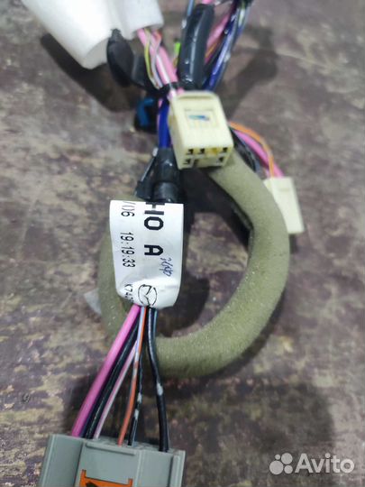 Проводка консоли между сидений Mazda CX-7