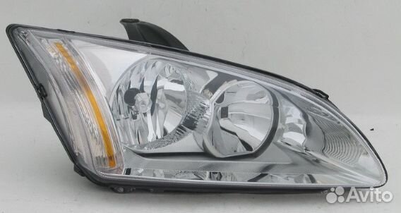 Фара правая Форд Фокус 2 дорестайлинг 05-08 хром