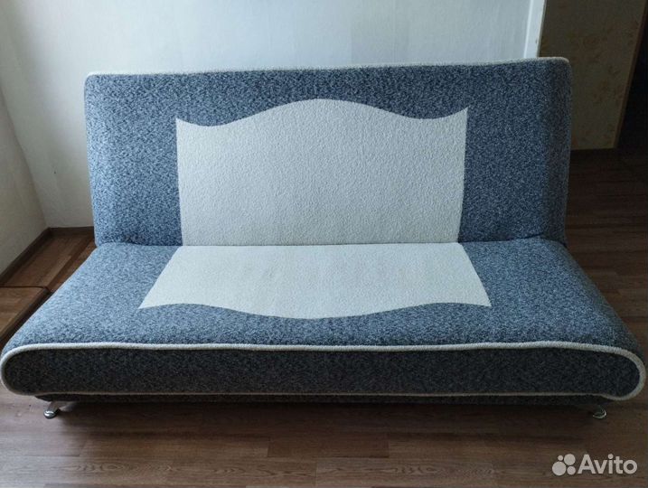 Диван книжка