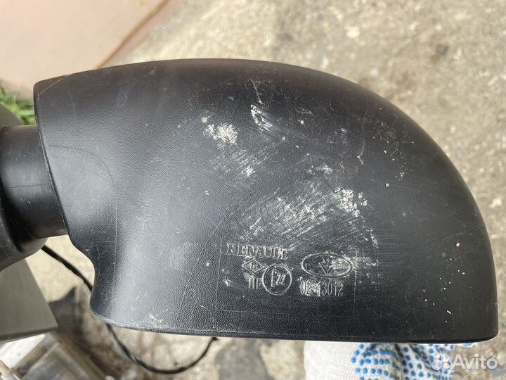 Зеркало левое Renault Logan 2