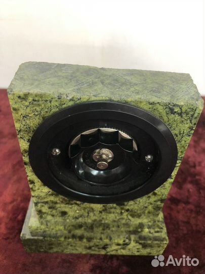 Часы Агат настольные Натуральный камень